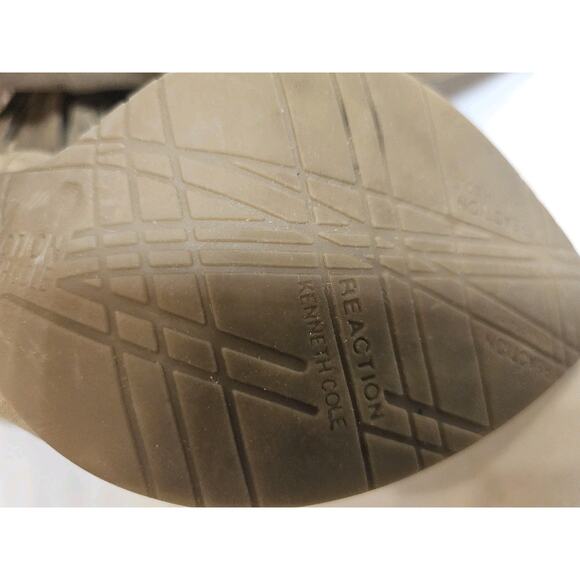 Kenneth Cole Reaction Pull Ashore Fringe Boots Almond Suede Ankle Boots Sz 9 M - Picture 7 of 7